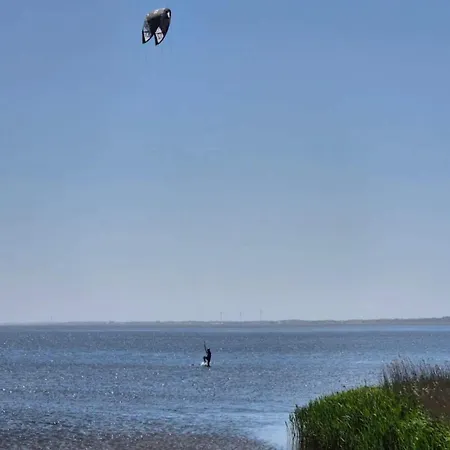 2 Person In *